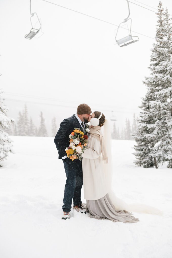 The best time to get married in colorado month by month leah black