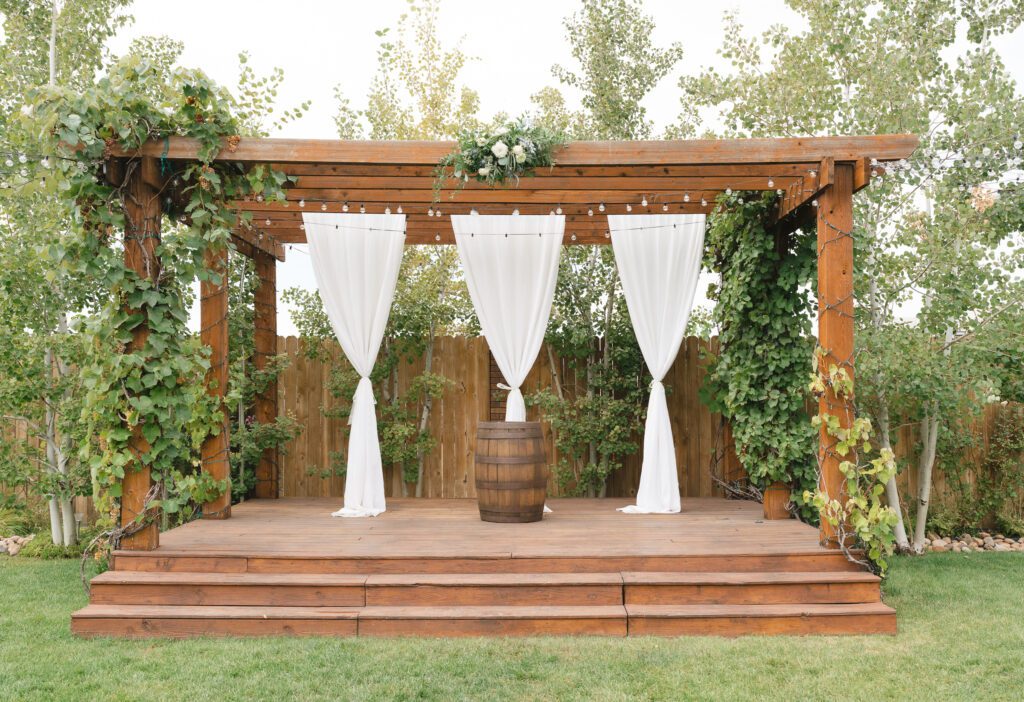 Balstreri Vineyard: A winery wedding venue near Denver Colorado